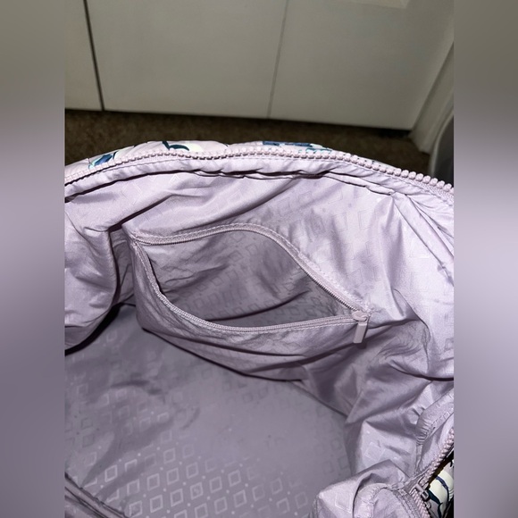 Vera Bradley Featherweight Tote Bag - Picture 5 of 6